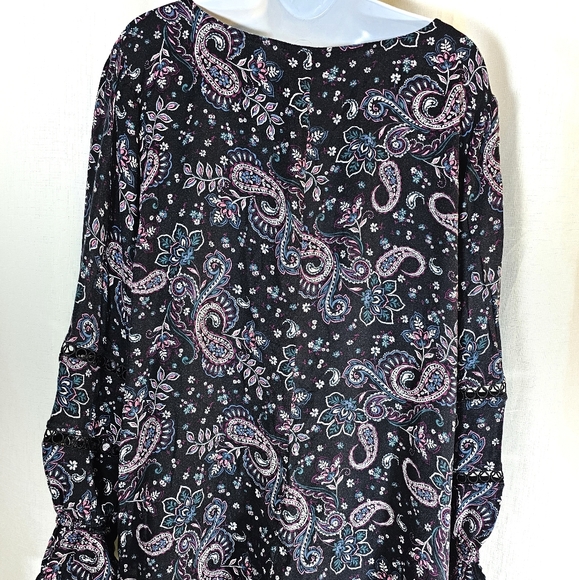 2/$20 Lane Bryant 18/20 Pattern Ls Top - Picture 6 of 8